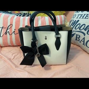 London fog handbag NWOT
